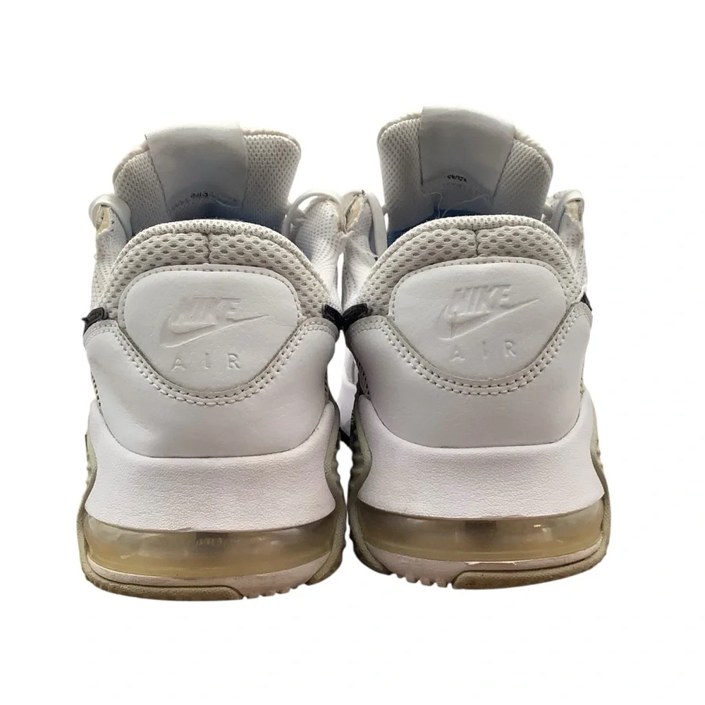 Nike Air CD5432-101‎ White and Black Sneakers size 9